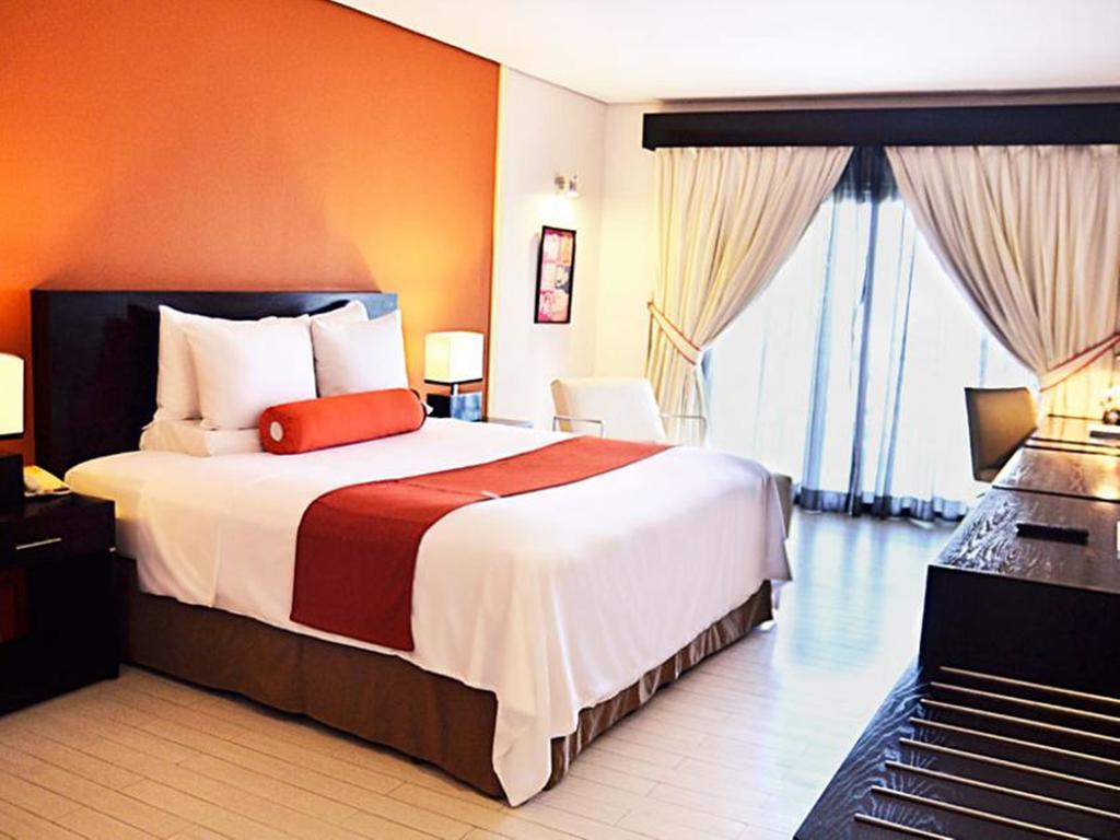San Fernando City  Thunderbird Resorts - Poro Point מראה חיצוני תמונה