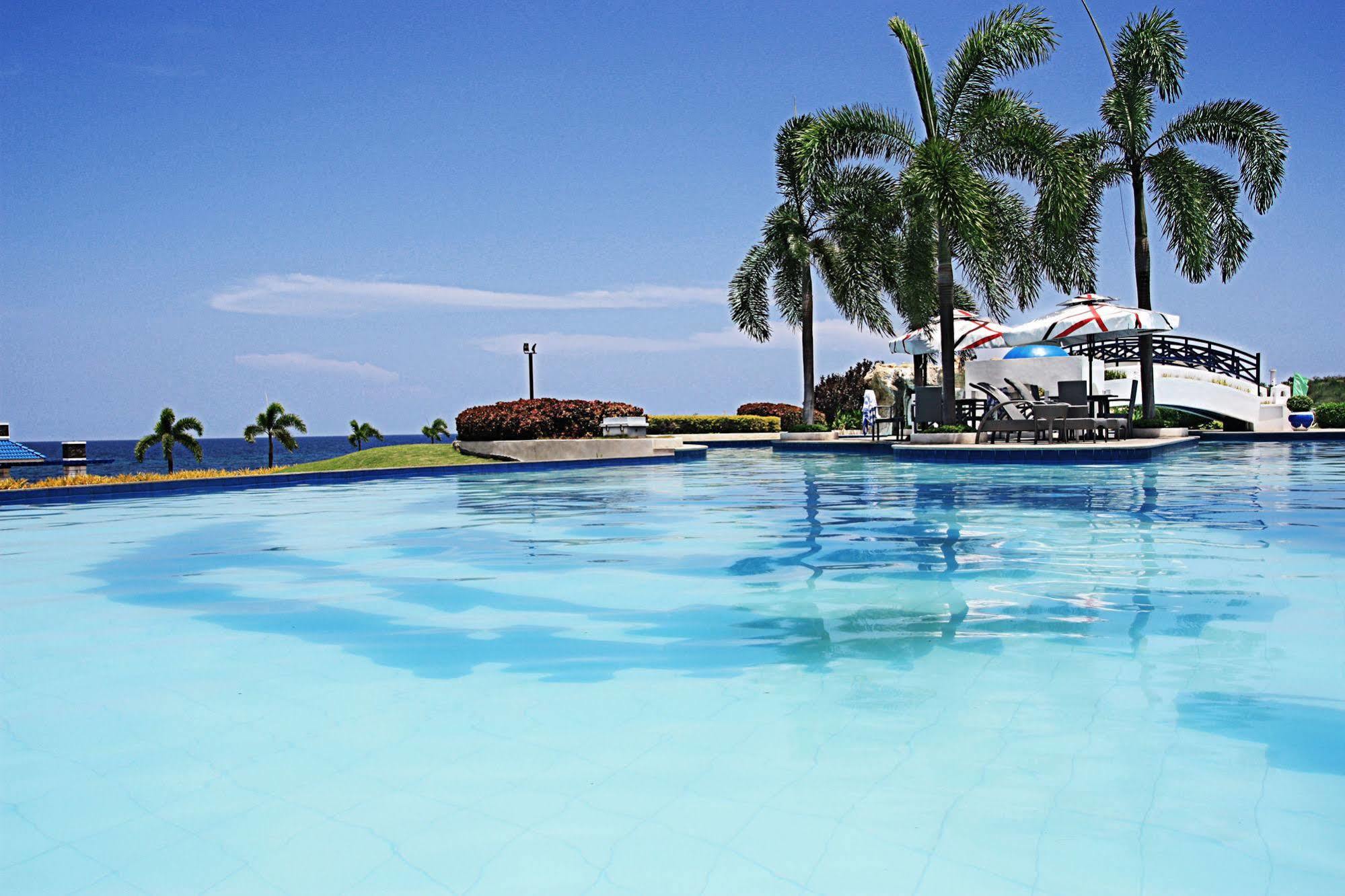 San Fernando City  Thunderbird Resorts - Poro Point מראה חיצוני תמונה